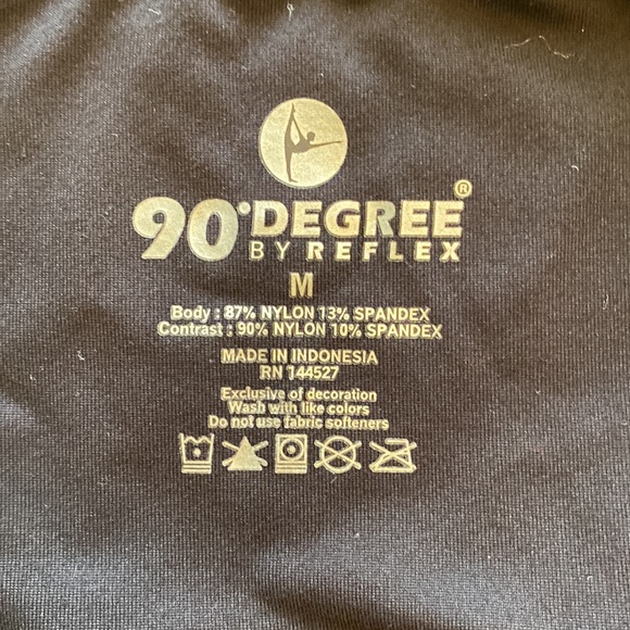 Women’s polyester and spandex bike shorts, size medium - Picture 3 of 3